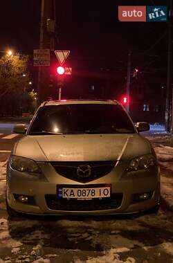 Седан Mazda 3 2006 в 