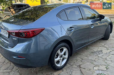 Седан Mazda 3 2014 в 