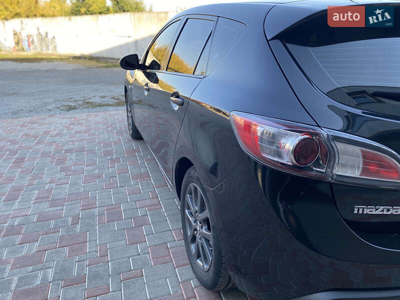 Хэтчбек Mazda 3 2009 в Краснопавловке