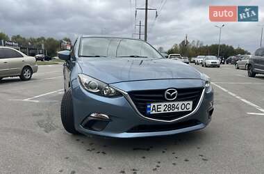 Седан Mazda 3 2013 в Ирпене