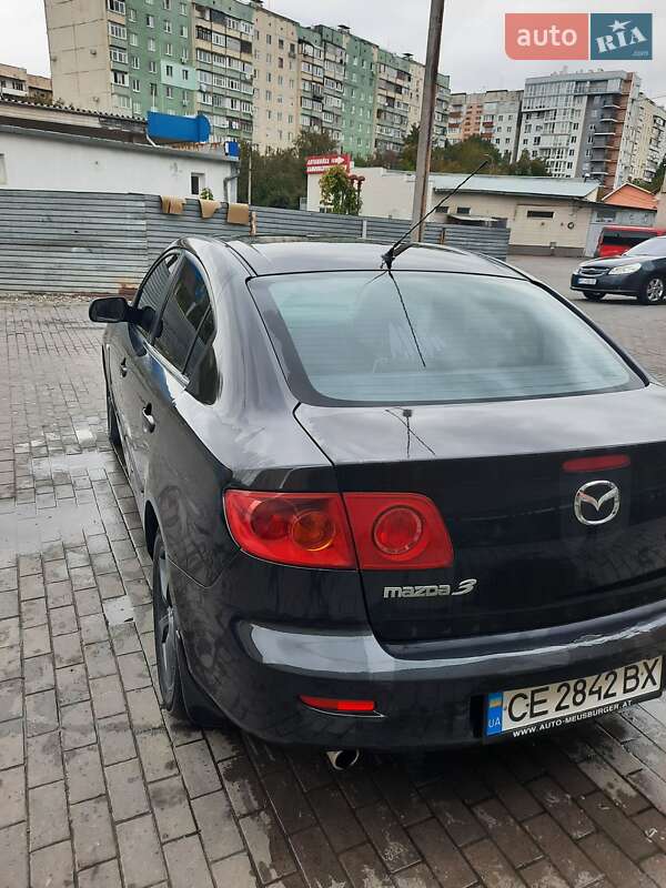 Седан Mazda 3 2004 в Черновцах