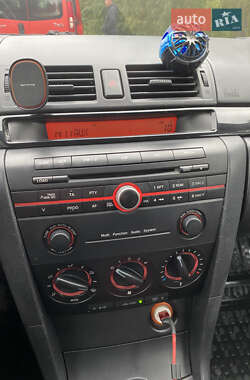 Хэтчбек Mazda 3 2005 в 