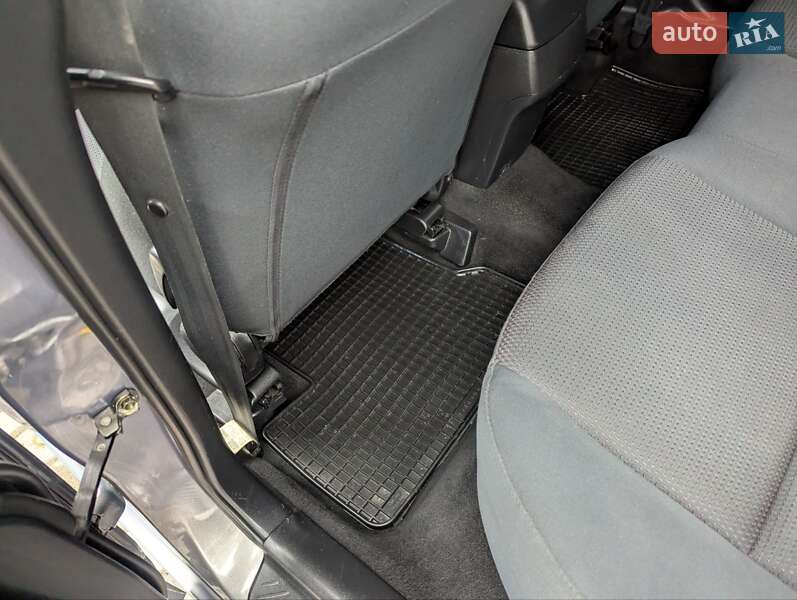 Хэтчбек Mazda 3 2006 в Коломые