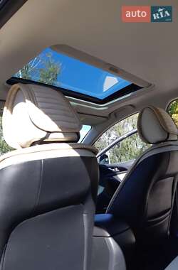 Хэтчбек Mazda 3 2015 в 