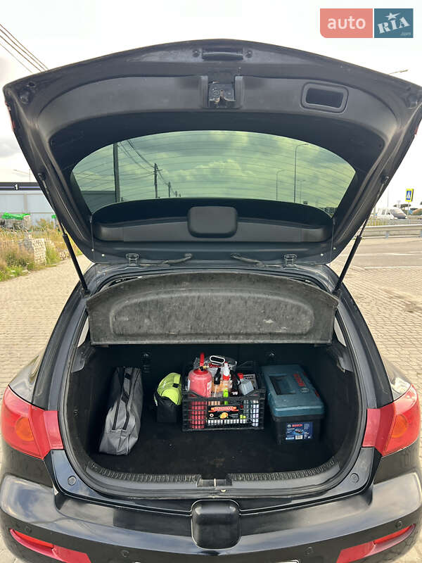 Хетчбек Mazda 3 2004 в Львові