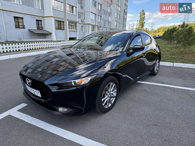 Хэтчбек Mazda 3 2022 в Харькове
