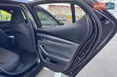 Хэтчбек Mazda 3 2022 в 