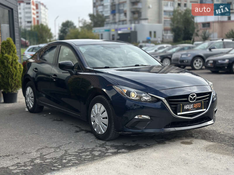 Седан Mazda 3 2014 в Шептицькому
