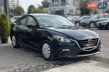 Седан Mazda 3 2014 в 