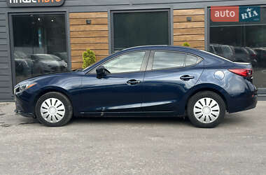 Седан Mazda 3 2014 в 
