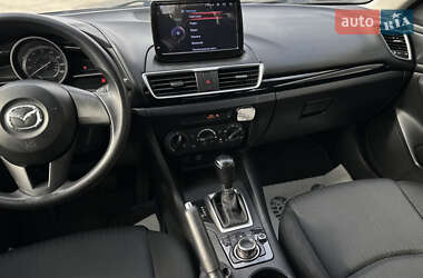 Седан Mazda 3 2014 в 