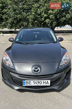 Хэтчбек Mazda 3 2012 в 