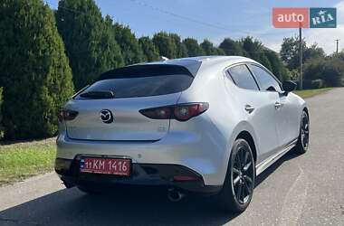 Хэтчбек Mazda 3 2022 в 