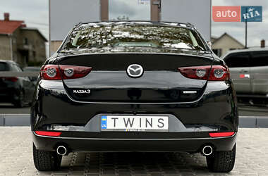 Седан Mazda 3 2019 в 