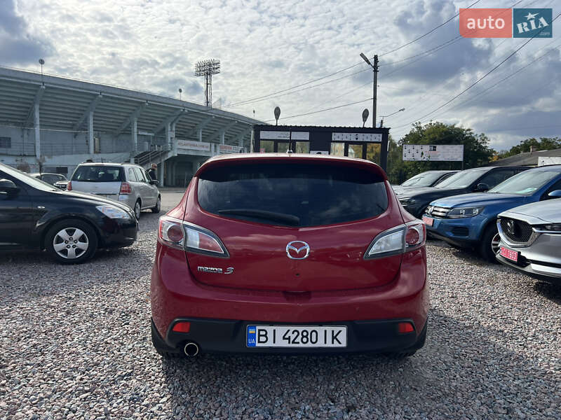 Хэтчбек Mazda 3 2010 в Полтаве