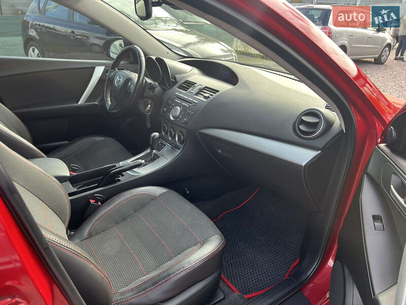 Хэтчбек Mazda 3 2010 в Полтаве