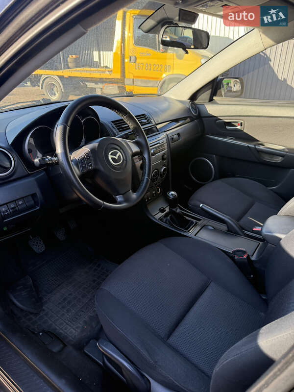 Седан Mazda 3 2008 в Черкассах