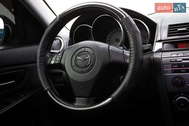 Седан Mazda 3 2008 в Киеве