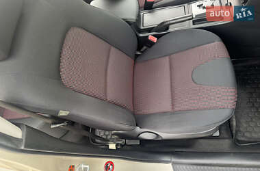 Седан Mazda 3 2006 в 