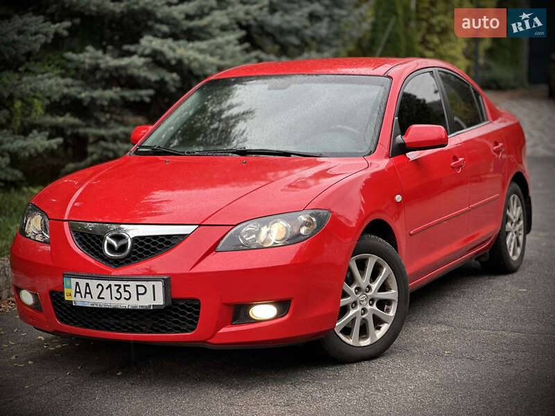 Седан Mazda 3 2008 в Киеве