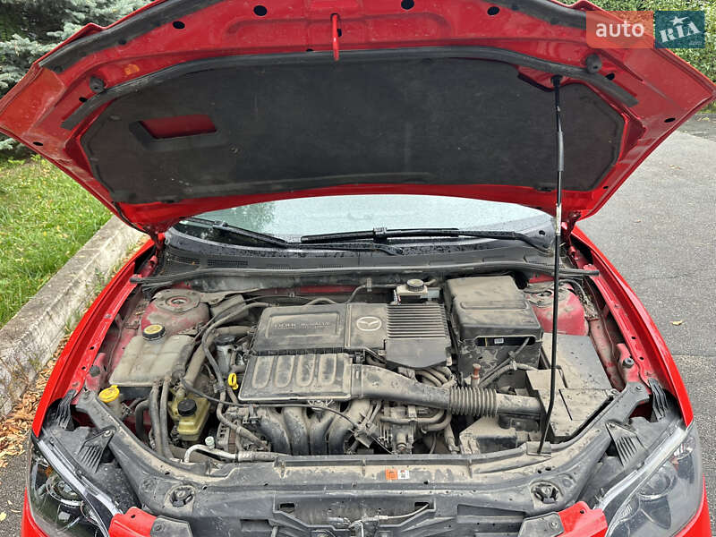 Седан Mazda 3 2008 в Киеве