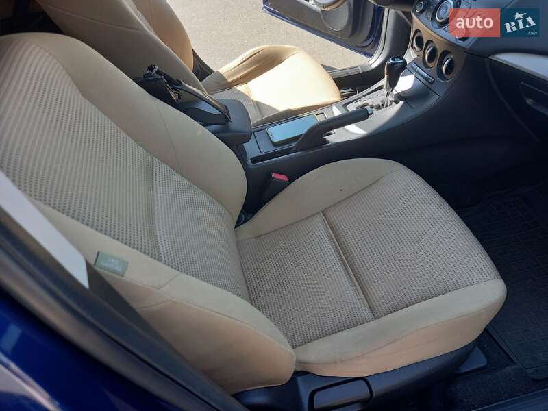 Хэтчбек Mazda 3 2012 в Киеве