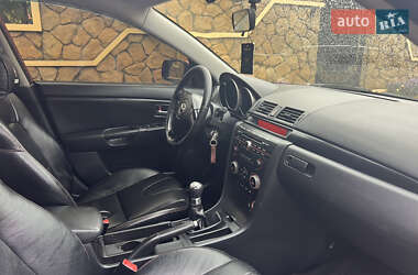 Седан Mazda 3 2006 в 