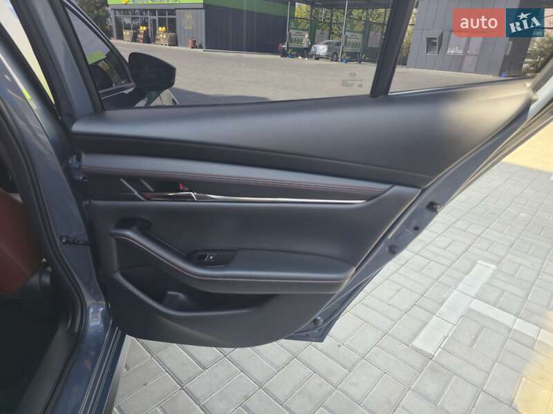 Седан Mazda 3 2023 в Днепре фото 18 Седан Mazda 3 2023 в Днепре