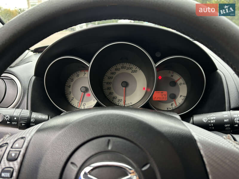 Хэтчбек Mazda 3 2007 в Ровно