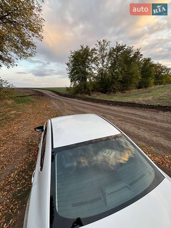 Седан Mazda 3 2016 в Іларіоновому фото 4 Седан Mazda 3 2016 в Іларіоновому