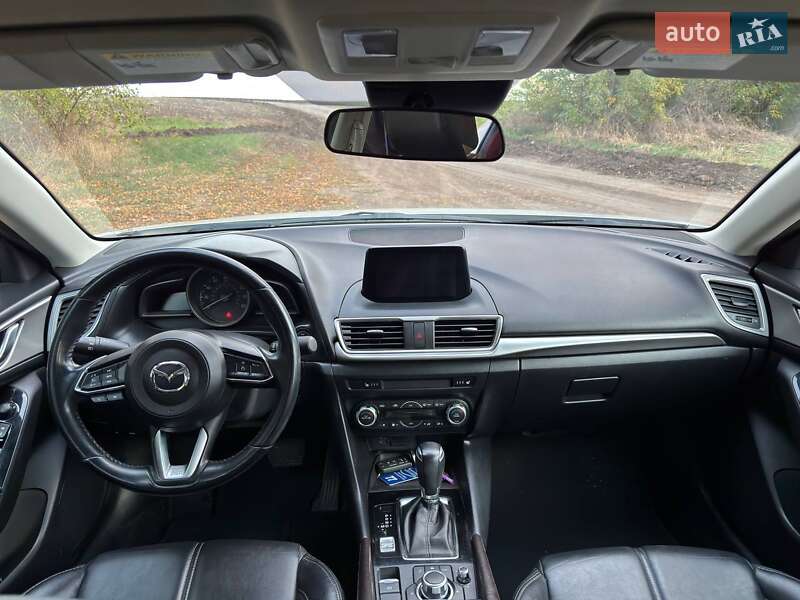 Седан Mazda 3 2016 в Іларіоновому фото 9 Седан Mazda 3 2016 в Іларіоновому