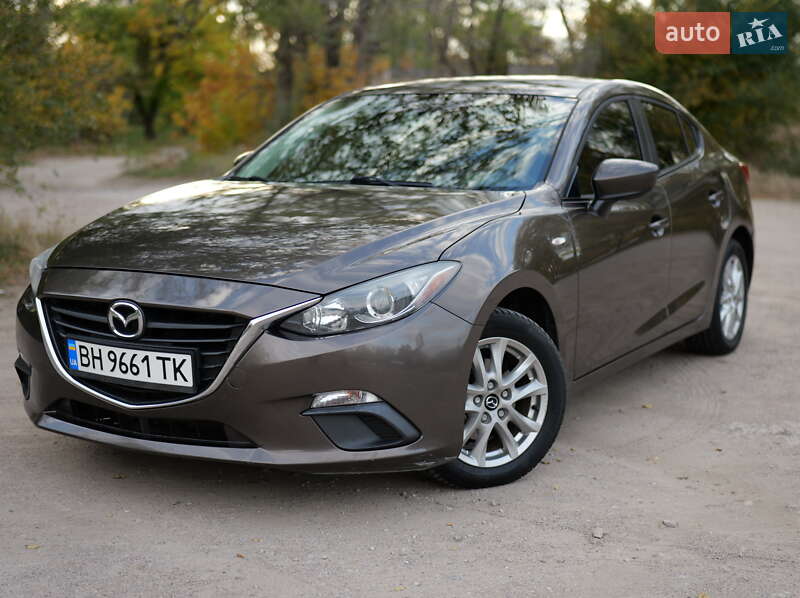 Mazda 3 2015