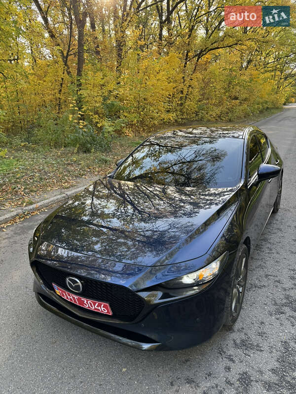 Хэтчбек Mazda 3 2019 в Харькове