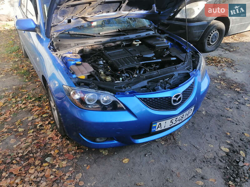Седан Mazda 3 2004 в Василькові