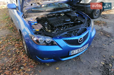 Седан Mazda 3 2004 в 