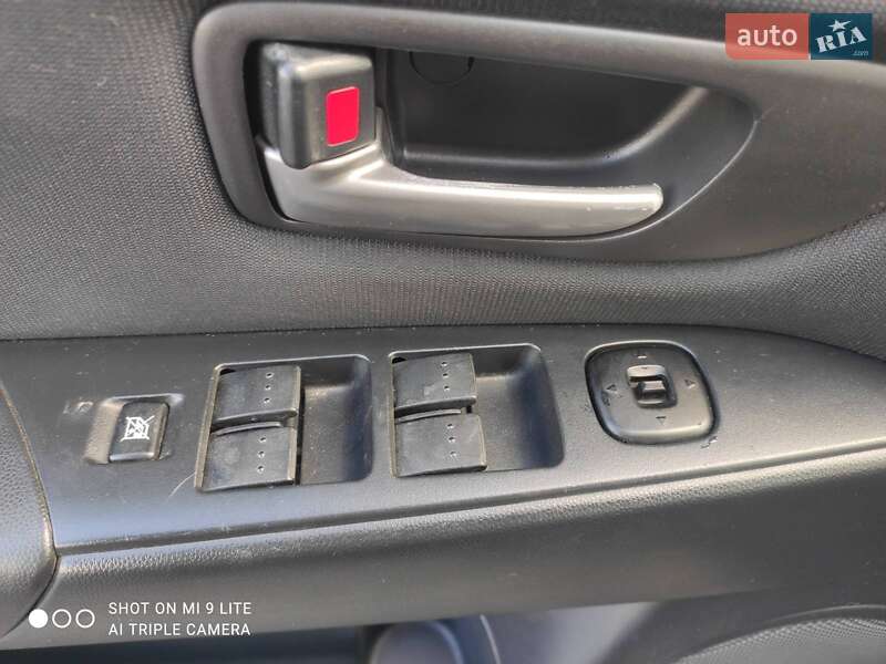 Хэтчбек Mazda 3 2006 в Киеве фото 17 Хэтчбек Mazda 3 2006 в Киеве