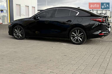 Седан Mazda 3 2019 в  фото 14 Седан Mazda 3 2019 в