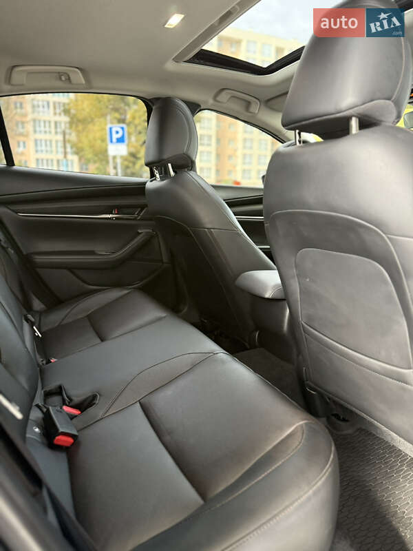 Седан Mazda 3 2019 в Киеве фото 22 Седан Mazda 3 2019 в Киеве