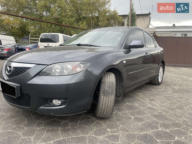 Седан Mazda 3 2008 в Днепре