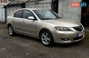 Седан Mazda 3 2004 в 