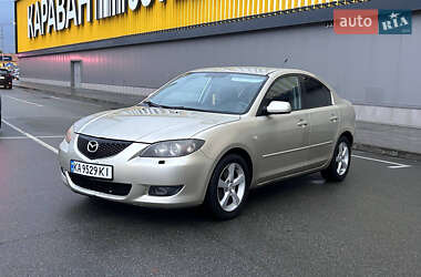 Седан Mazda 3 2004 в 