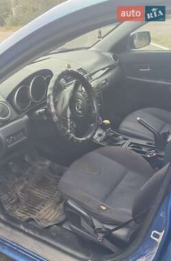 Хэтчбек Mazda 3 2004 в 