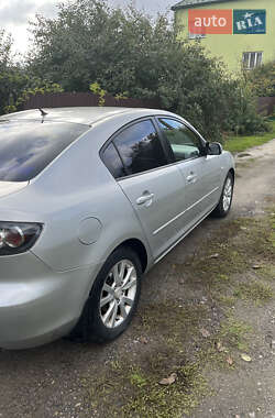 Седан Mazda 3 2007 в 