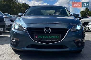 Седан Mazda 3 2014 в 