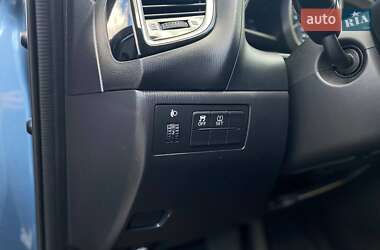 Седан Mazda 3 2014 в 