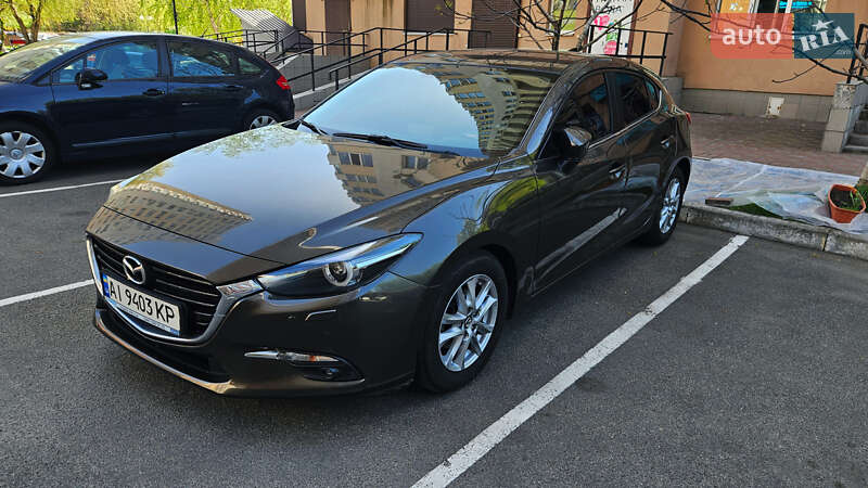 Mazda 3 2017