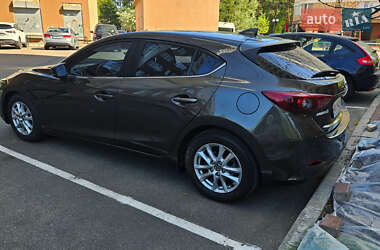Хэтчбек Mazda 3 2017 в Броварах