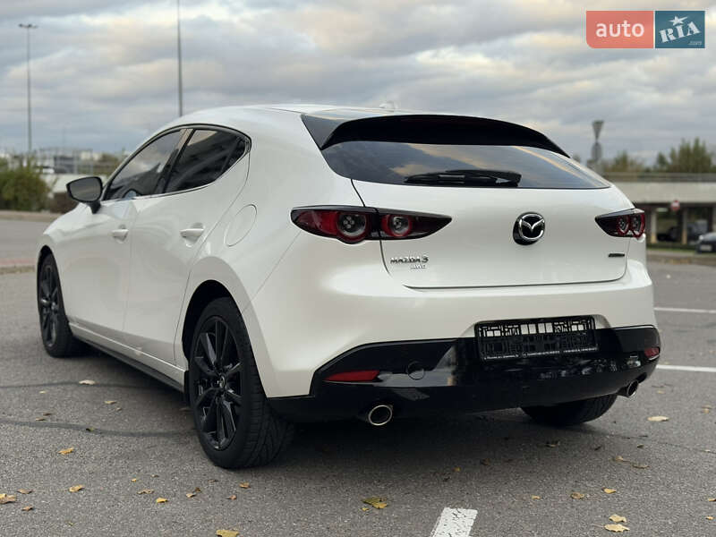 Хэтчбек Mazda 3 2020 в Киеве