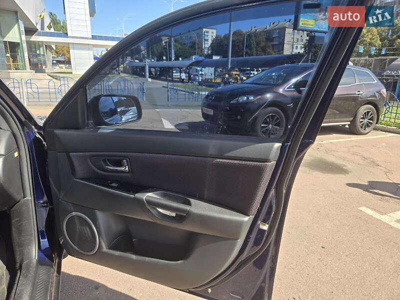 Седан Mazda 3 2009 в Києві