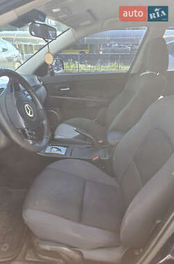 Седан Mazda 3 2009 в 